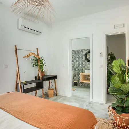 Selina إيريسييرا