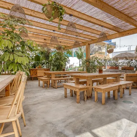 Selina Hostel
