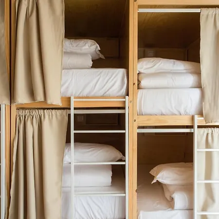 Hostel Selina Boavista